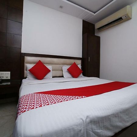 Oyo 11150 Hotel Jmd Rooms New Delhi Eksteriør bilde