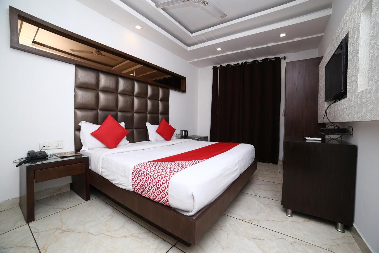 Oyo 11150 Hotel Jmd Rooms New Delhi Eksteriør bilde