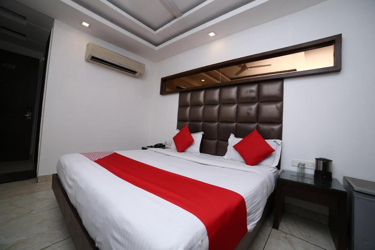 Oyo 11150 Hotel Jmd Rooms New Delhi Eksteriør bilde