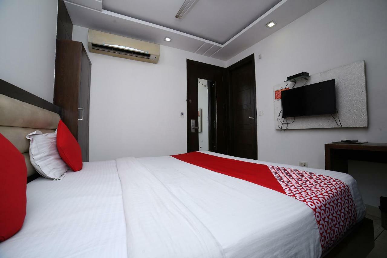 Oyo 11150 Hotel Jmd Rooms New Delhi Eksteriør bilde