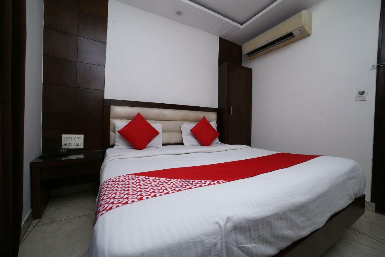 Oyo 11150 Hotel Jmd Rooms New Delhi Eksteriør bilde
